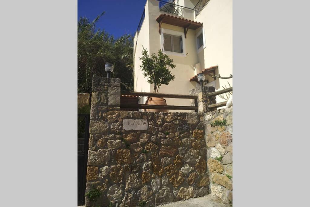 Nikolis Vacation House Vrísai Exterior foto